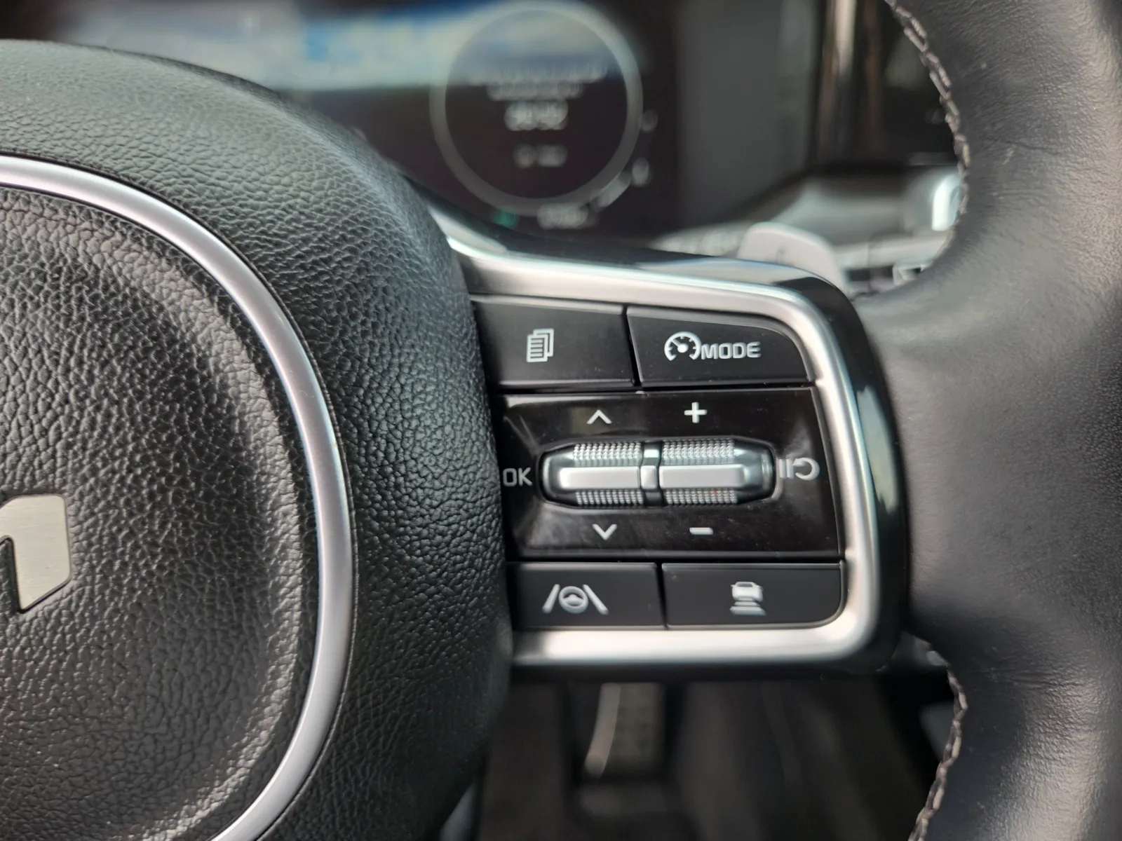 2023 Kia Sorento SX Prestige - Photo 29