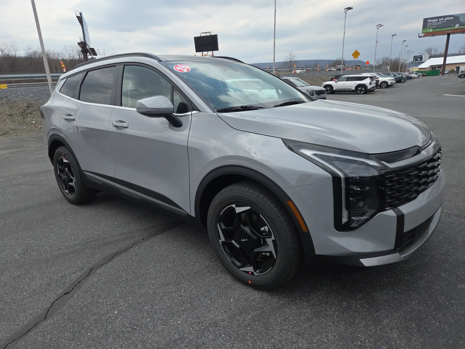 Gray 2026 Kia Sportage Hybrid EX AWD for sale in Hamburg, PA