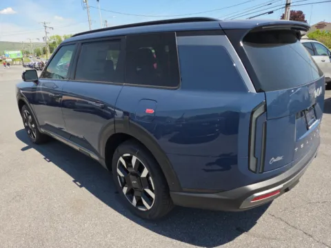 More photos of 2027 Kia Telluride S AWD at Outten Kia, PA
