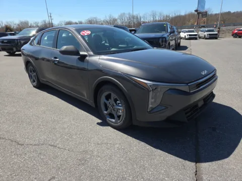 Gray 2026 Kia K4 LXS for sale in Hamburg, PA