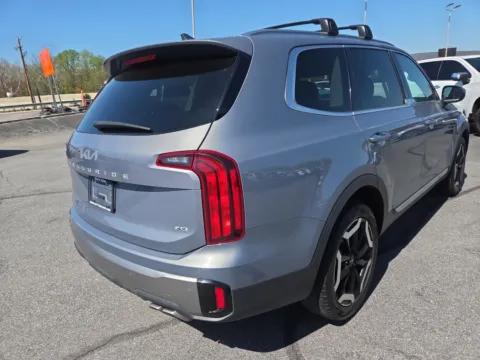 Another view of 2025 Kia Telluride S AWD for sale in Hamburg, PA at Outten Kia