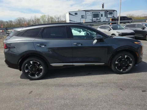 Photos of 2026 Kia Sportage Hybrid SX-Prestige AWD for sale in Hamburg, PA at Outten Kia