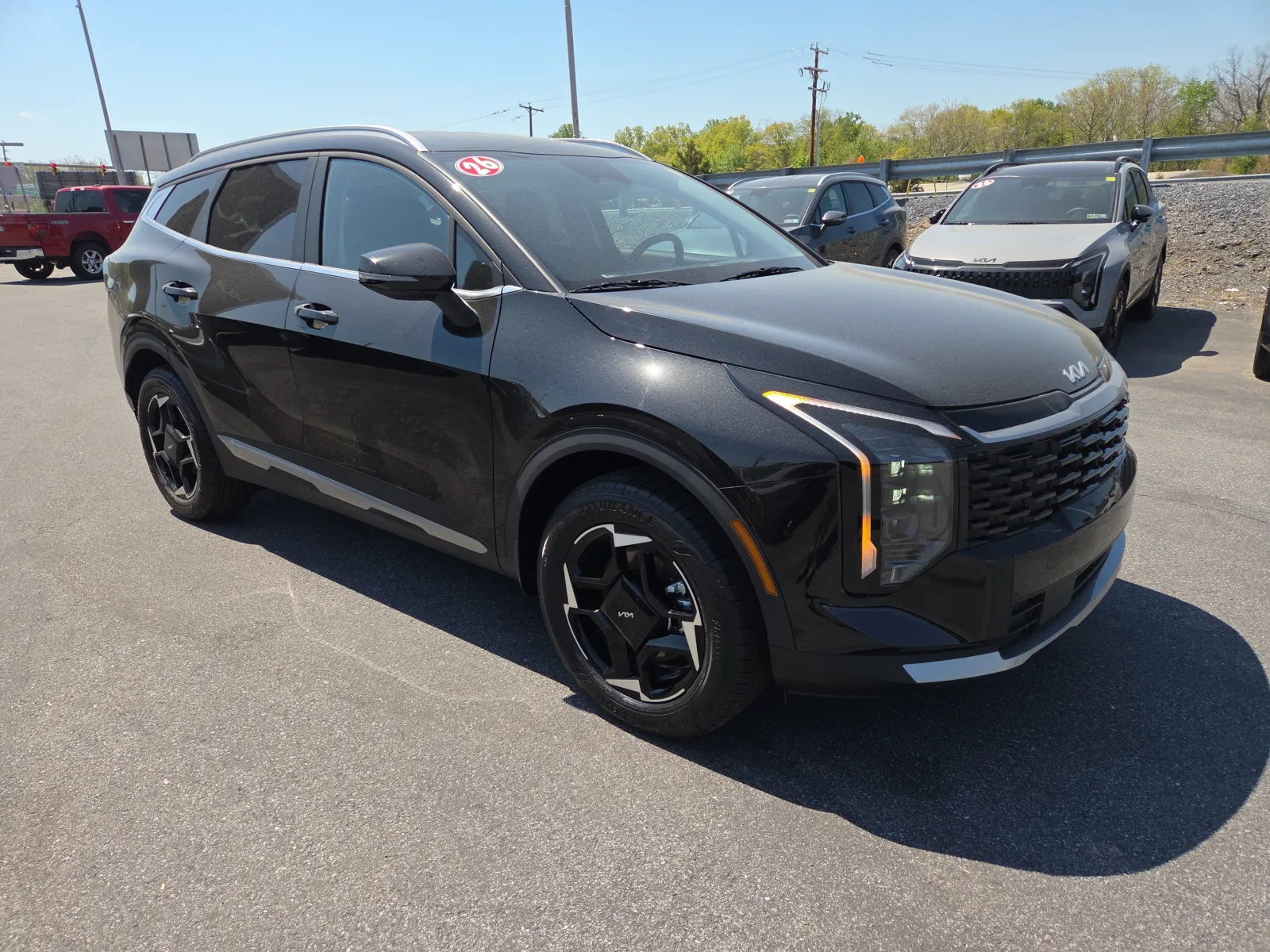 Black 2026 Kia Sportage Hybrid EX AWD for sale in Hamburg, PA