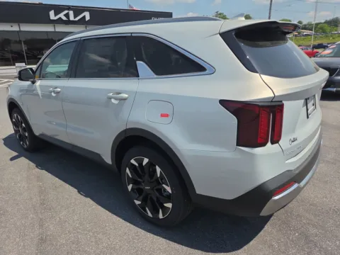 More photos of 2026 Kia Sorento EX AWD at Outten Kia, PA