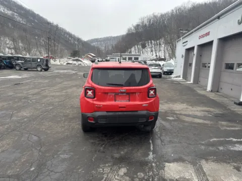 Another view of 2022 Jeep Renegade Latitude for sale in Hamburg, PA at Outten Kia
