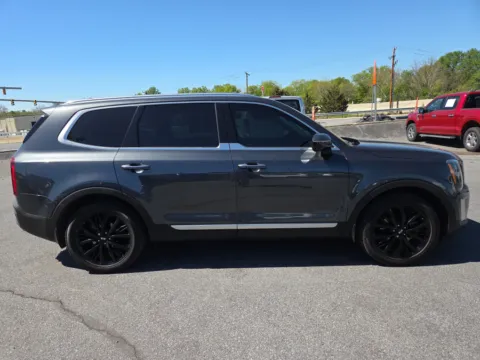 Photos of 2021 Kia Telluride SX AWD for sale in Hamburg, PA at Outten Kia