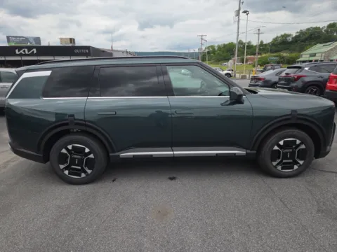 Photos of 2027 Kia Telluride Hybrid EX AWD for sale in Hamburg, PA at Outten Kia