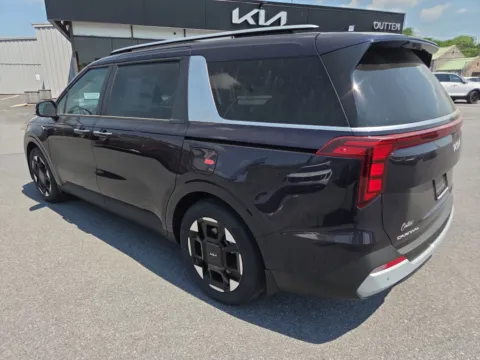 More photos of 2026 Kia Carnival EX at Outten Kia, PA