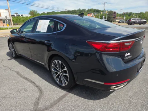 More photos of 2019 Kia Cadenza Technology at Outten Kia, PA