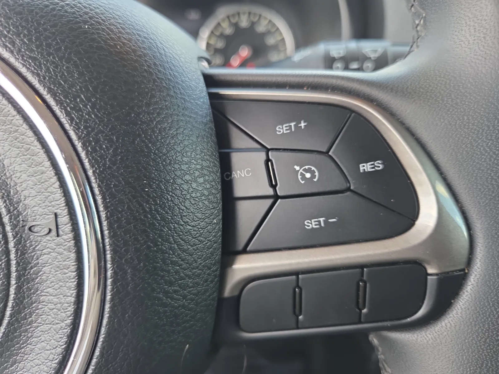 2022 Jeep Renegade Latitude - Photo 28