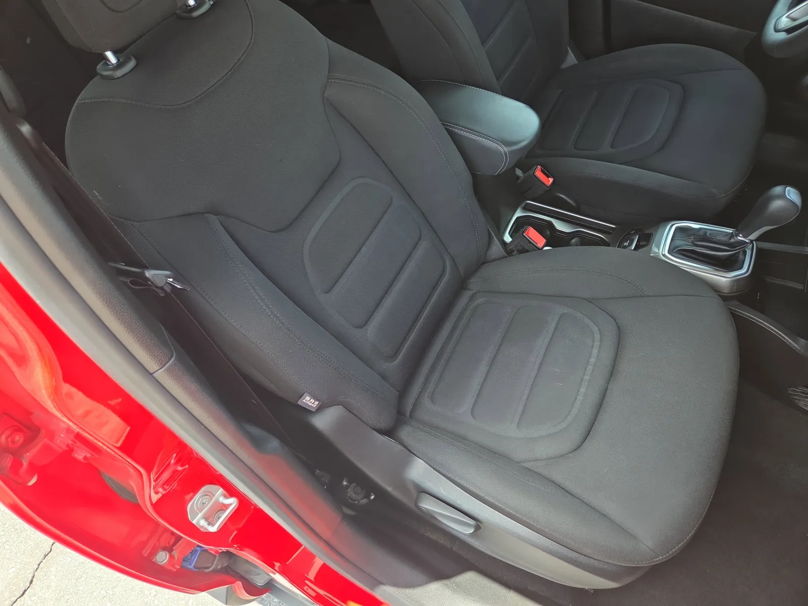 2022 Jeep Renegade Latitude - Photo 16