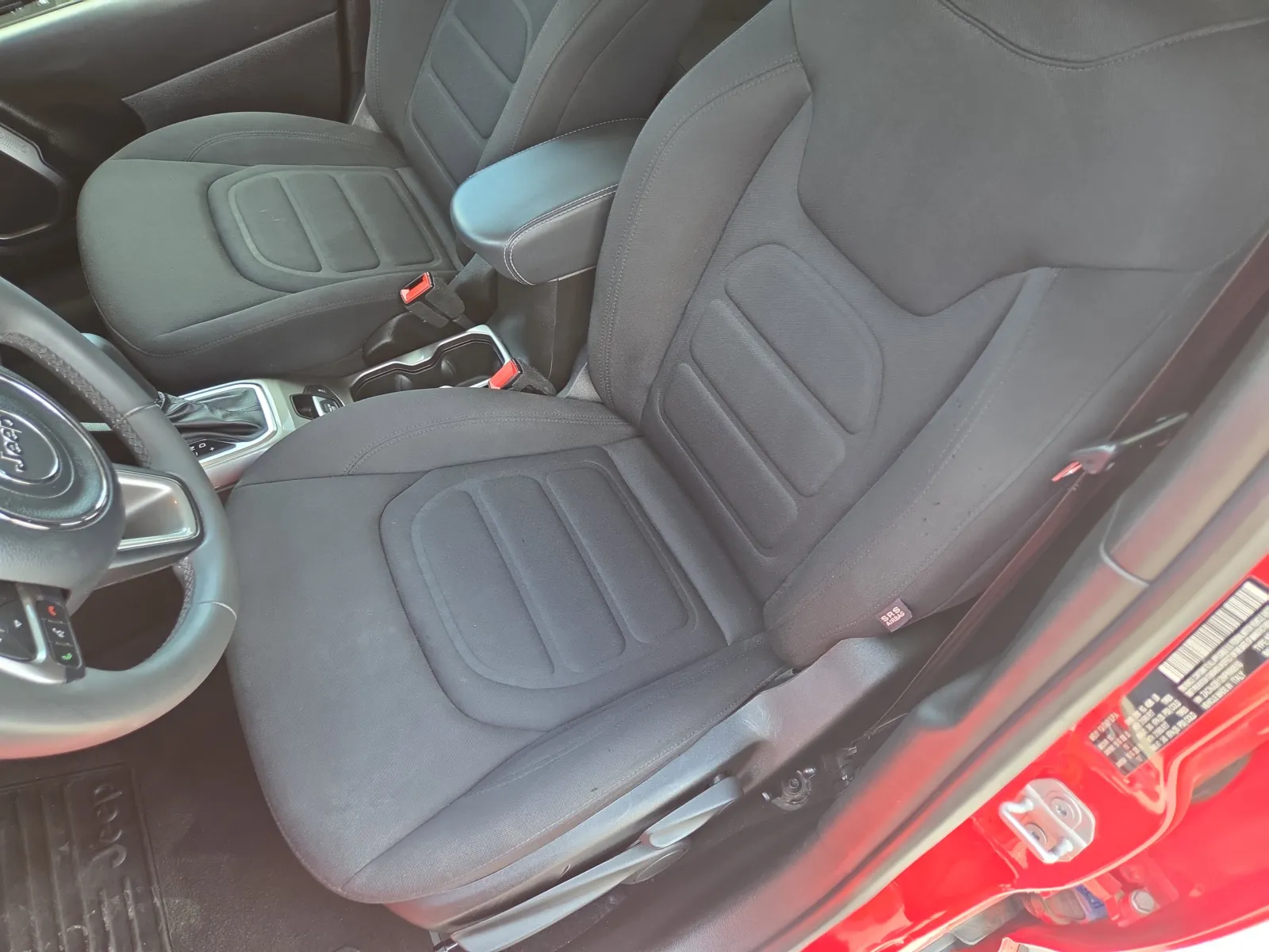 2022 Jeep Renegade Latitude - Photo 13