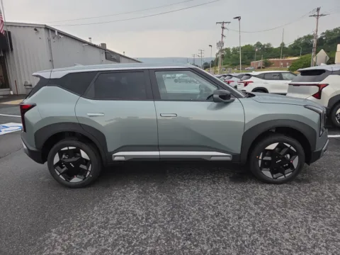 Photos of 2027 Kia Seltos S AWD for sale in Hamburg, PA at Outten Kia