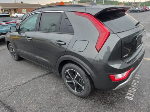 More photos of 2026 Kia Niro LX at Outten Kia, PA