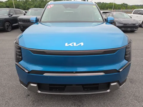 More photos of 2026 Kia EV9 Wind AWD at Outten Kia, PA