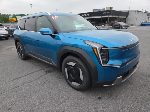 Blue 2026 Kia EV9 Wind AWD for sale in Hamburg, PA