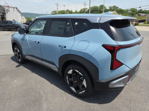 More photos of 2027 Kia Seltos S AWD at Outten Kia, PA