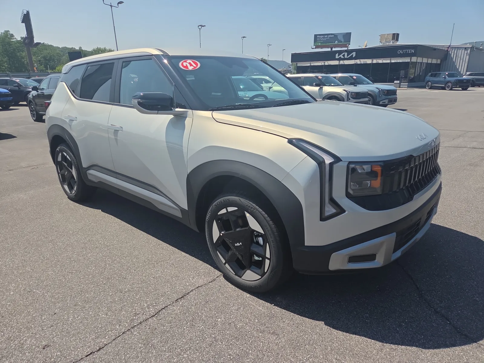 Silver 2027 Kia Seltos S AWD for sale in Hamburg, PA