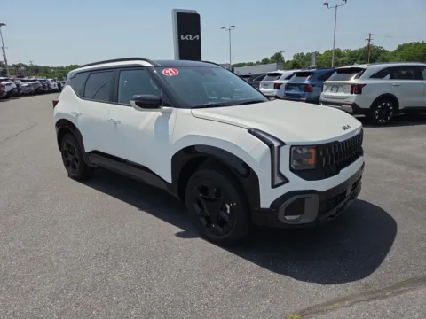 White 2027 Kia Seltos X-Line S AWD for sale in Hamburg, PA