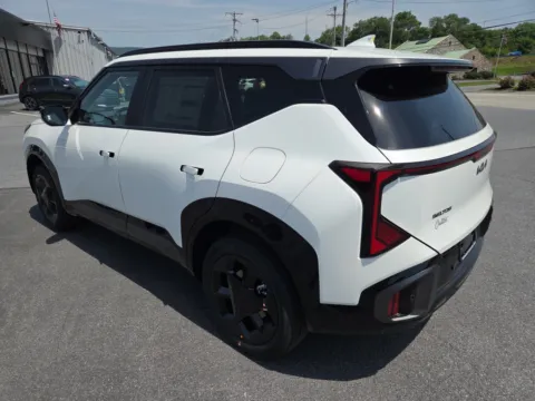 More photos of 2027 Kia Seltos X-Line S AWD at Outten Kia, PA