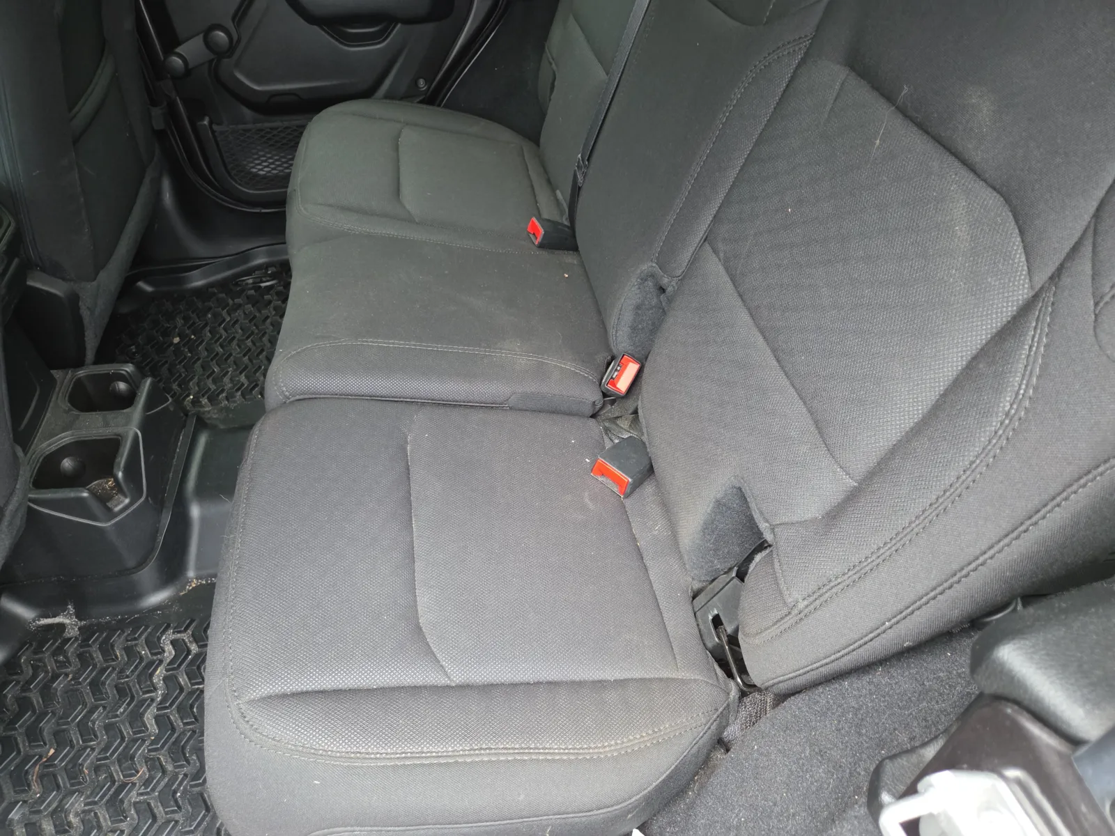 2023 Jeep Wrangler 4-Door Willys - Photo 18