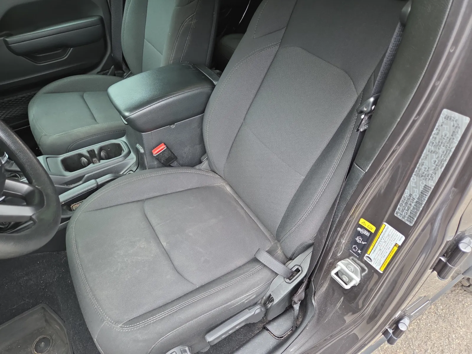 2023 Jeep Wrangler 4-Door Willys - Photo 9
