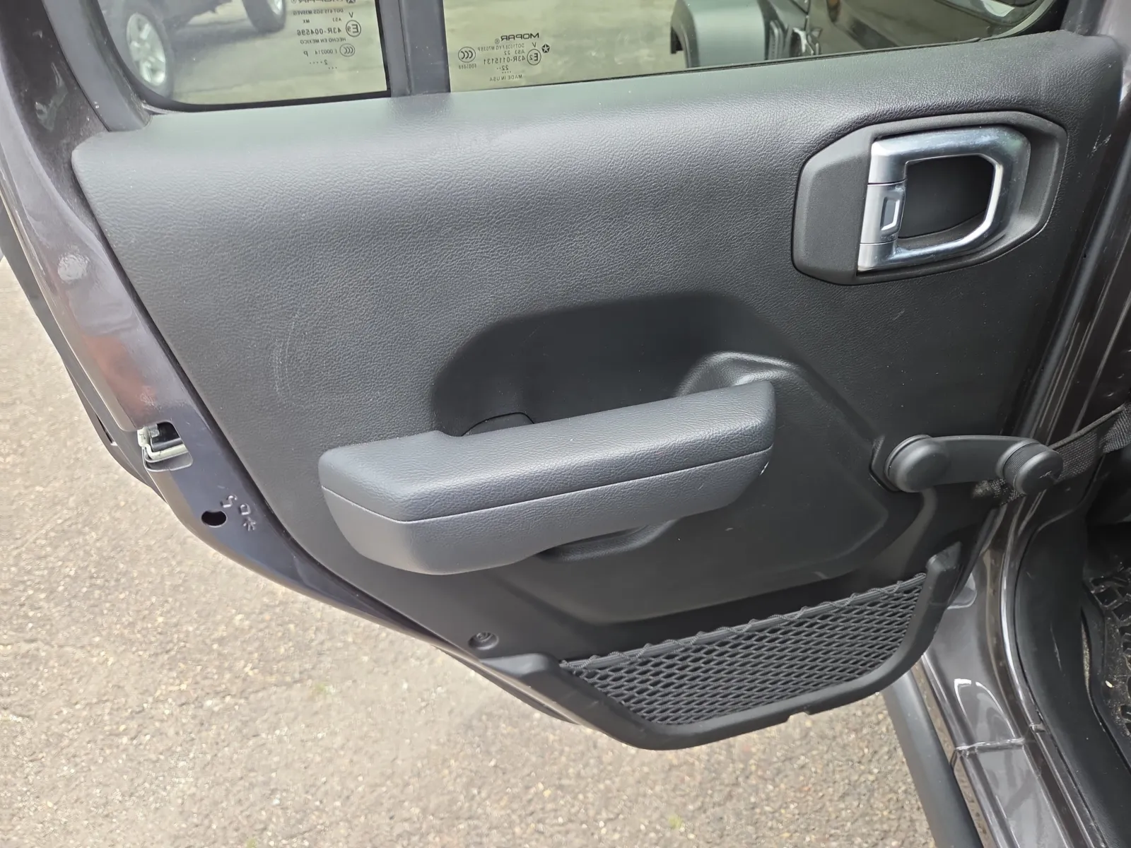 2023 Jeep Wrangler 4-Door Willys - Photo 17