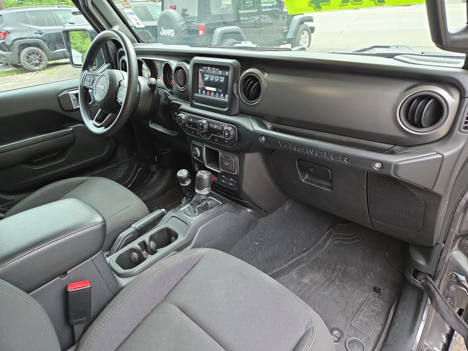 2023 Jeep Wrangler 4-Door Willys - Photo 14