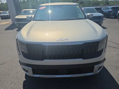 More photos of 2027 Kia Seltos LX AWD at Outten Kia, PA