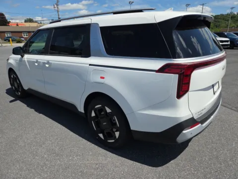 More photos of 2026 Kia Carnival EX at Outten Kia, PA