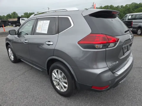 More photos of 2020 Nissan Rogue SV AWD at Outten Kia, PA