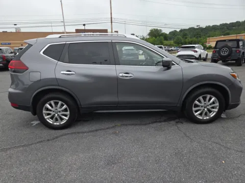Photos of 2020 Nissan Rogue SV AWD for sale in Hamburg, PA at Outten Kia