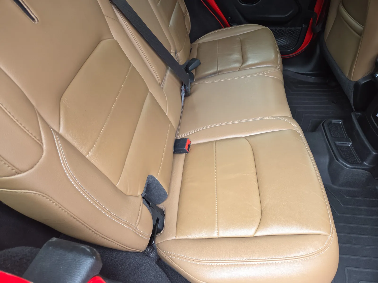 2021 Jeep Wrangler Unlimited Sahara - Photo 20