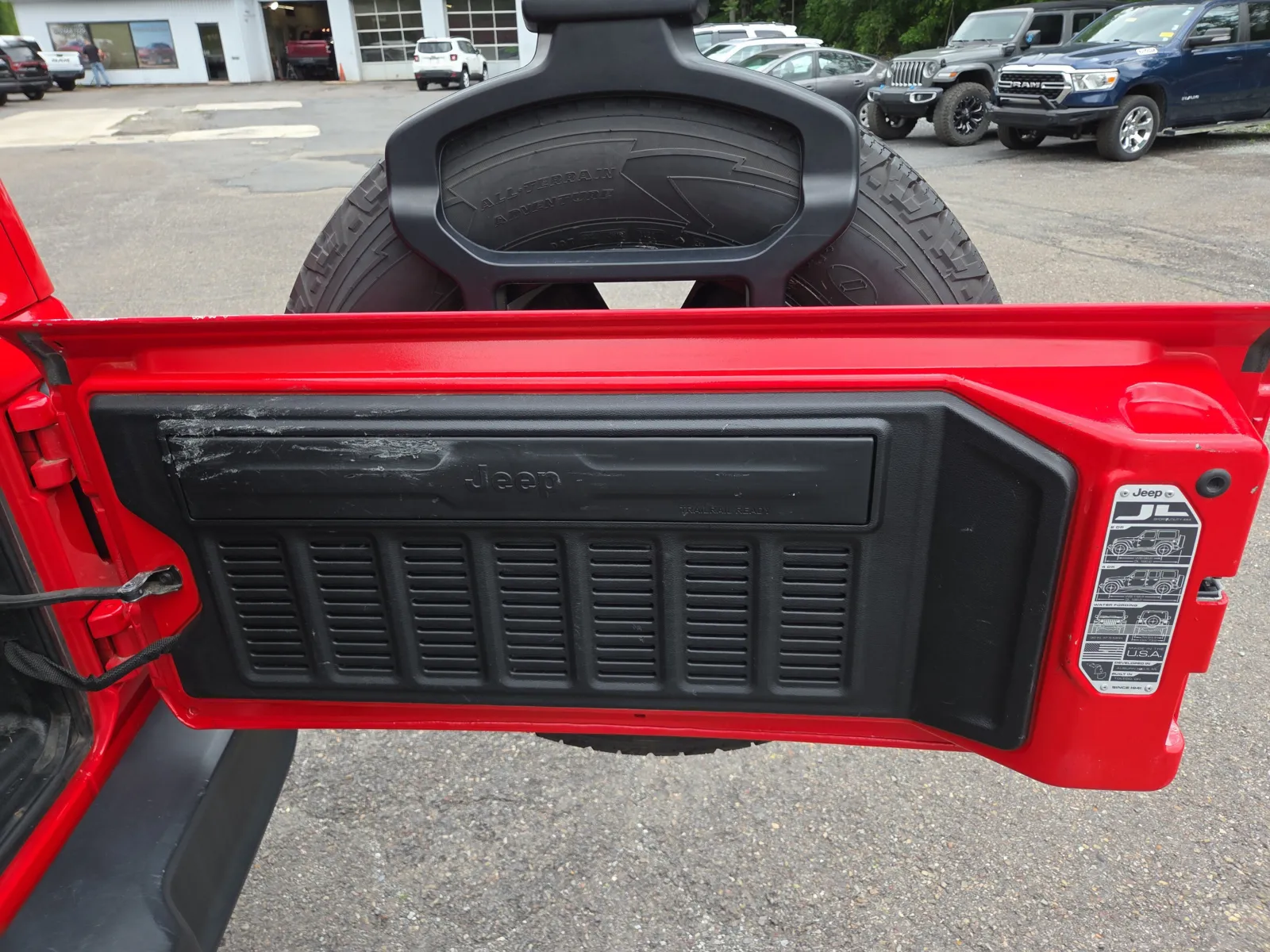 2021 Jeep Wrangler Unlimited Sahara - Photo 32
