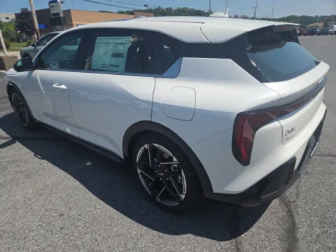 More photos of 2026 Kia K4 Hatchback GT-Line at Outten Kia, PA
