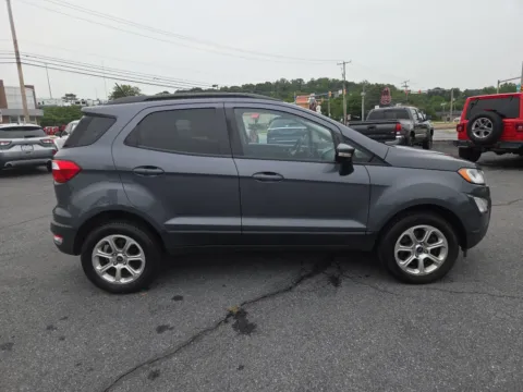 Photos of 2020 Ford EcoSport SE for sale in Hamburg, PA at Outten Kia