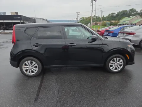 Photos of 2022 Kia Soul LX for sale in Hamburg, PA at Outten Kia