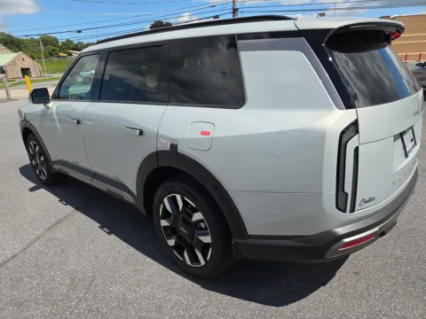 More photos of 2027 Kia Telluride S AWD at Outten Kia, PA