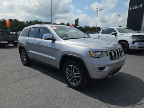 Silver 2020 Jeep Grand Cherokee Limited for sale in Hamburg, PA