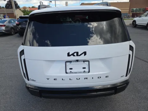 Another view of 2027 Kia Telluride X-Line SX-Prestige AWD for sale in Hamburg, PA at Outten Kia