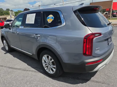 More photos of 2021 Kia Telluride LX AWD at Outten Kia, PA