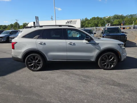 Photos of 2023 Kia Sorento X-Line SX Prestige AWD for sale in Hamburg, PA at Outten Kia