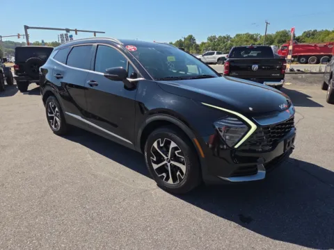 Black 2024 Kia Sportage EX AWD for sale in Hamburg, PA