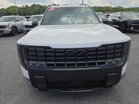 More photos of 2027 Kia Telluride Hybrid X-Line SX AWD at Outten Kia, PA