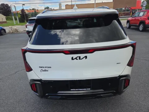Another view of 2027 Kia Seltos X-Line SX AWD for sale in Hamburg, PA at Outten Kia