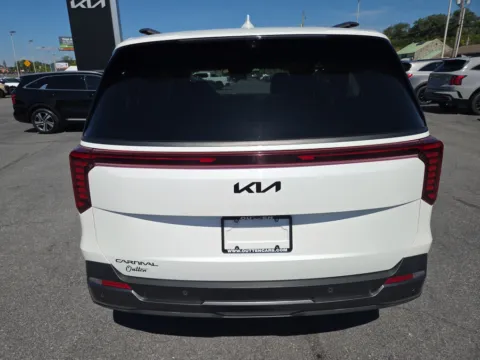 More photos of 2025 Kia Carnival SX Prestige at Outten Kia, PA