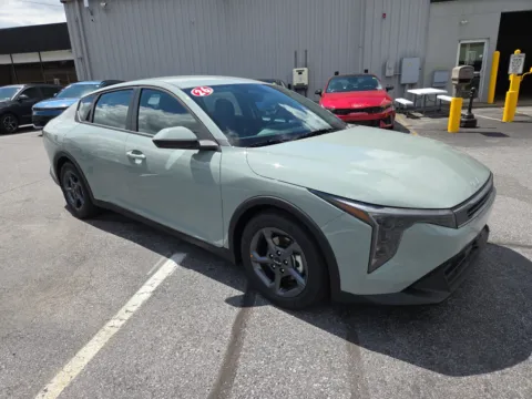 Gray 2026 Kia K4 LXS for sale in Hamburg, PA
