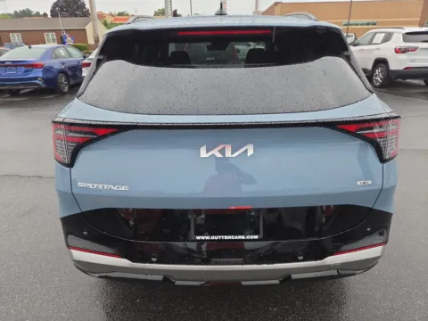 Another view of 2027 Kia Sportage Hybrid SX-Prestige AWD for sale in Hamburg, PA at Outten Kia