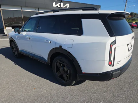 More photos of 2027 Kia Telluride Hybrid X-Line SX AWD at Outten Kia, PA