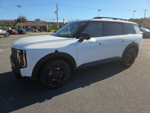 More photos of 2027 Kia Telluride Hybrid X-Line SX AWD at Outten Kia, PA
